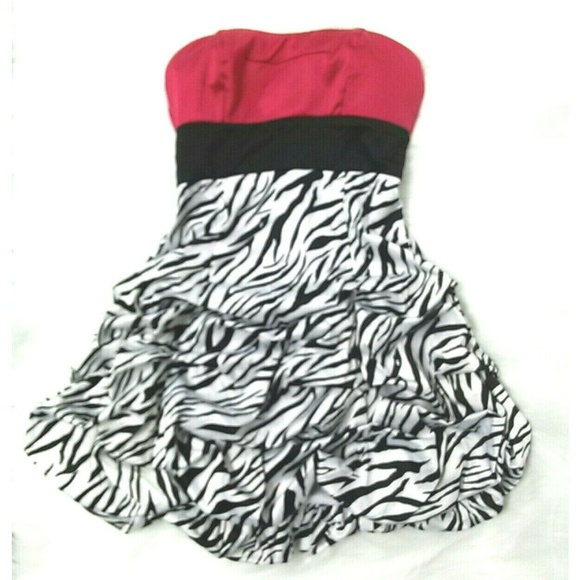 Ruby Rox Dresses & Skirts - Ruby Rox Junior Strapless Party Dress Pink Zebra